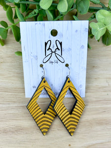 Diamond Striped Cutout - Mustard